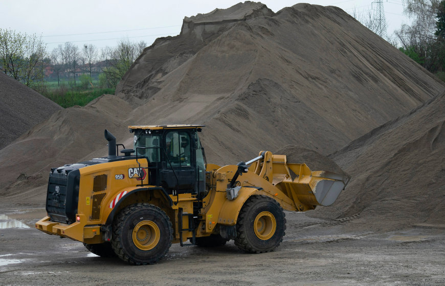 Optimizing Efficiency and Boosting Productivity with the Latest Cat® 950 and 962 Wheel Loaders